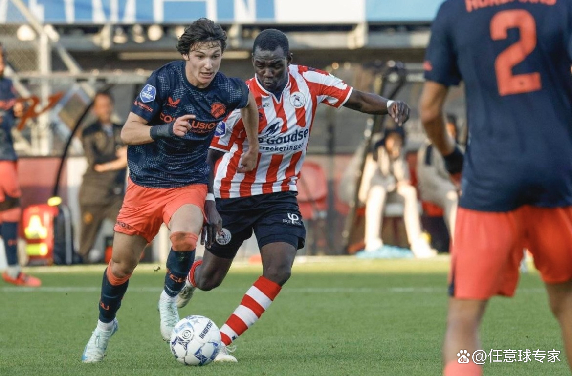 满冠app下载 -包含赛地聚焦——荷甲转会期热度飙升，摩纳哥外线爆发，管理层满意，球队文化再被提及的词条