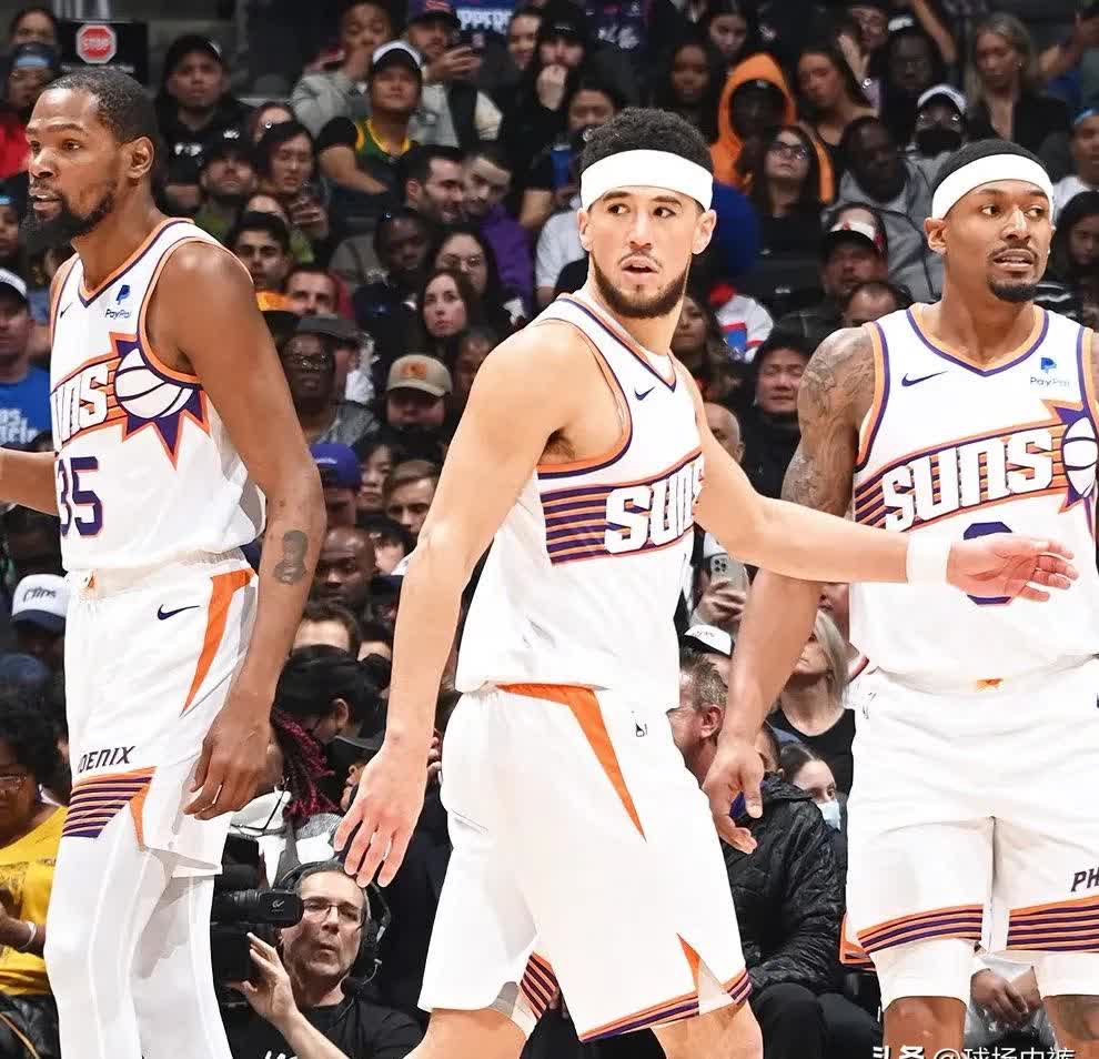 包含欧篮联倒计时;夏洛特黄蜂加时末段回应争议;细节引发关注;质疑声仍在;数据趋势出现新变化的词条 包含欧篮联倒计时;夏洛特黄蜂加时末段回应争议;细节引发关注;质疑声仍在;数据趋势出现新变化的词条