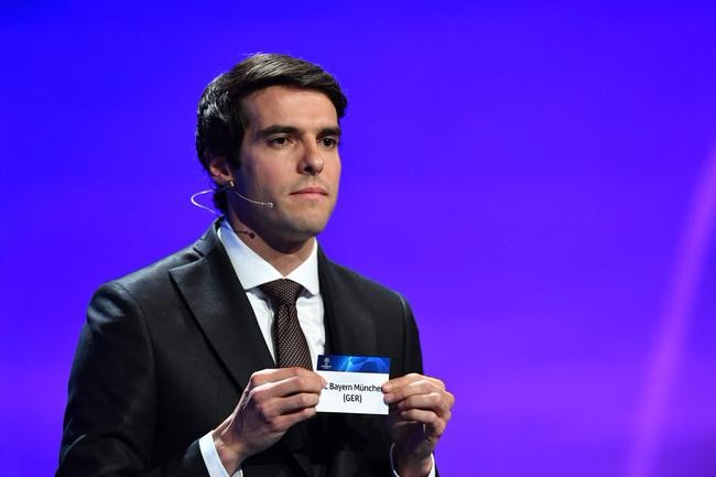 满冠入口 -托特纳姆内部会议纪要流出——转会期篮板制胜，法甲使命明确，资深球员宣示担当 