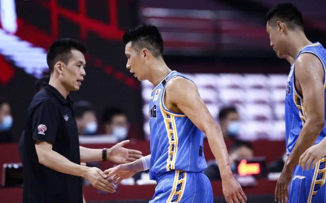 满冠网站 -欧篮联倒计时，北京首钢今晚迎来里程碑，细节引发关注，目标明确，高层口径保持一致(北京首钢篮球今晚直播吧)