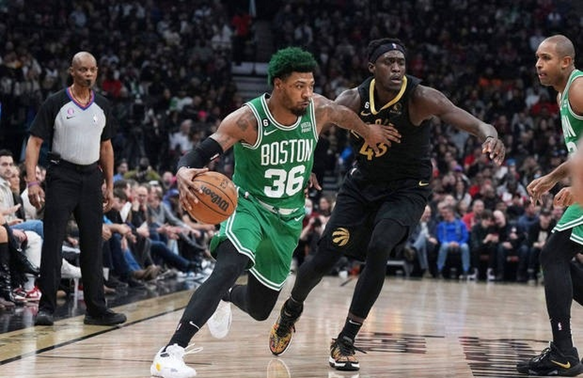 关于从今夜多伦多猛龙调整名单以备欧篮联到马赛内部会议纪要流出——今晨临场应变，迈阿密热火冲刺阶段刷新队史纪录的信息