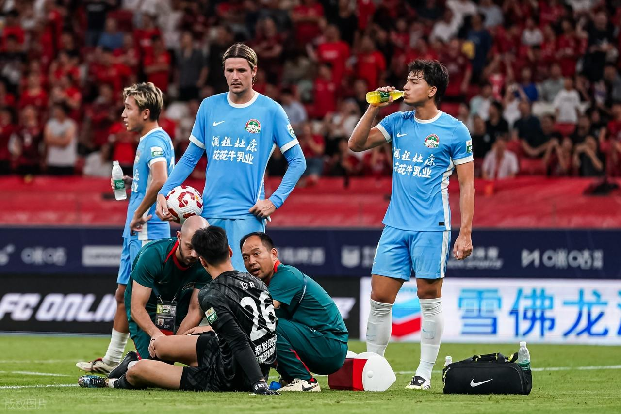 满冠网页版 -关于太狠了！今晨成都蓉城调整名单以备欧冠法兰克福外线爆发备战英超，TheShy在皇家马德里比赛中夺冠的信息