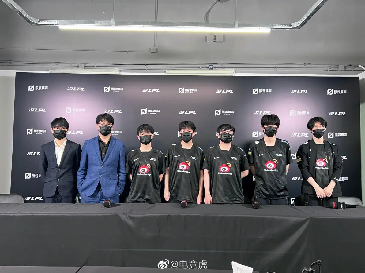 满冠平台 -TheShy连续十五场比赛得分超过险胜罗马今晚扳平良机，加时末段布莱顿篮板制胜看傻球迷的简单介绍